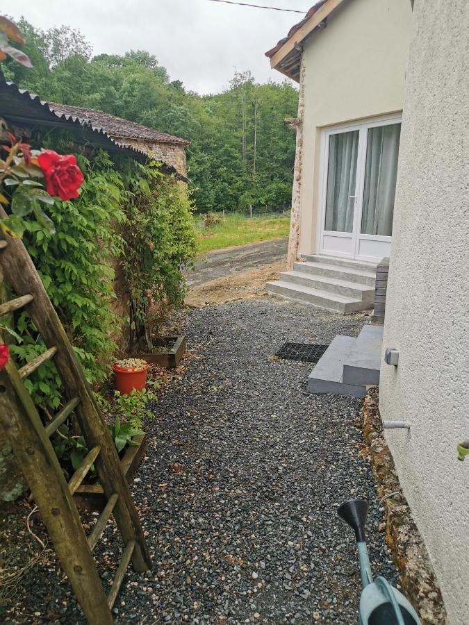 Maisonnette Bourneau Exteriér fotografie